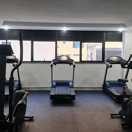 Apto Aconchegante, Bem Localizado, Churrasqueira Na Varanda, Servico De Limpeza Diaria, Servico De Praia - Pitangueiras - Guarujá Kültér fotó